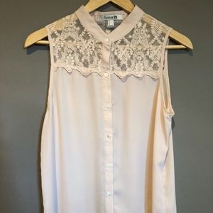 Forever 21 sleeveless blouse